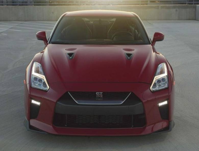 Nissan GT-R Track Edition será apresentado em Abril